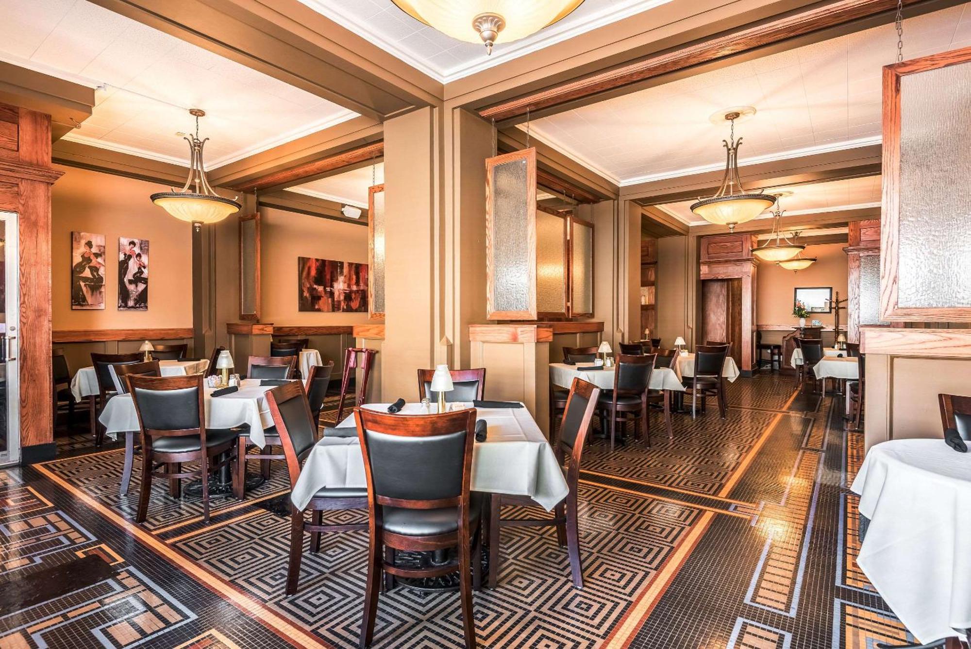 Hotel Bothwell Sedalia Central District, Ascend Hotel Collection Экстерьер фото