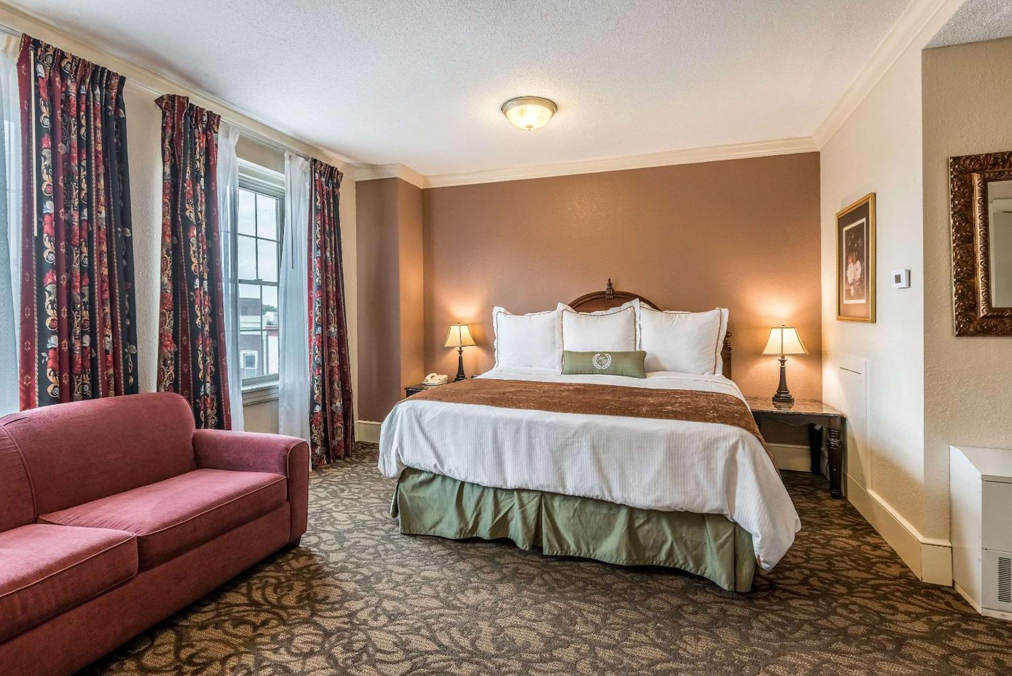 Hotel Bothwell Sedalia Central District, Ascend Hotel Collection Экстерьер фото