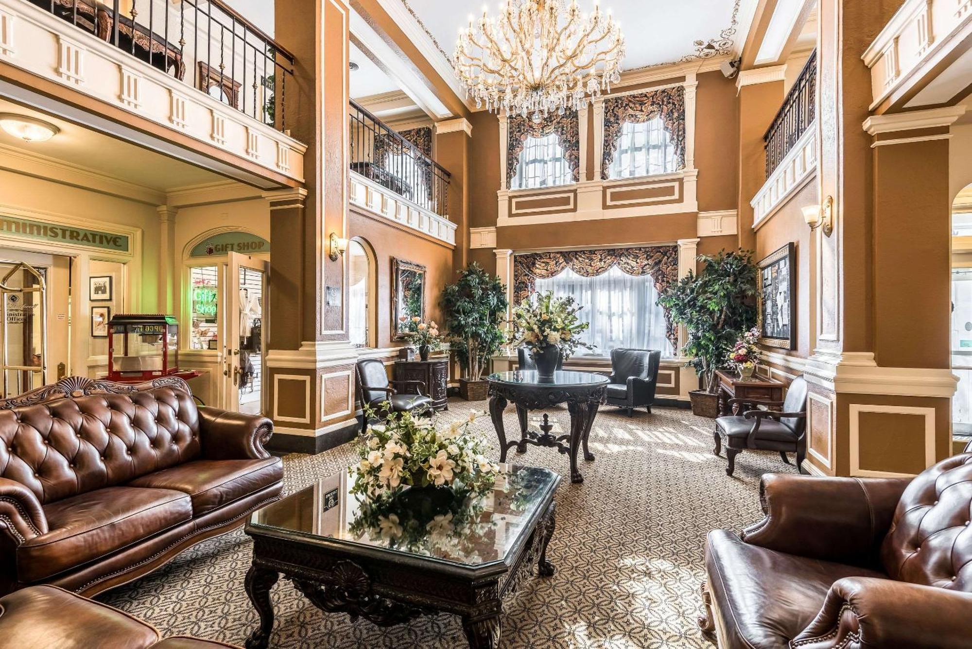 Hotel Bothwell Sedalia Central District, Ascend Hotel Collection Экстерьер фото